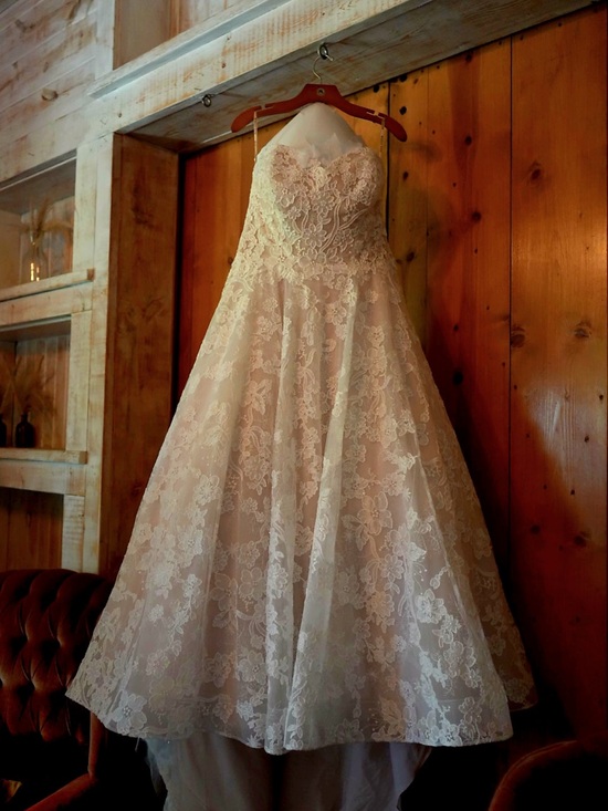 Maggie Sottero Dresses & Skirts - Maggie Sottero Lace A-Line Wedding Dress in Ivory